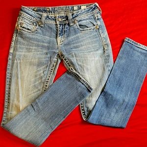 Miss Me Skinny jeans sz 28